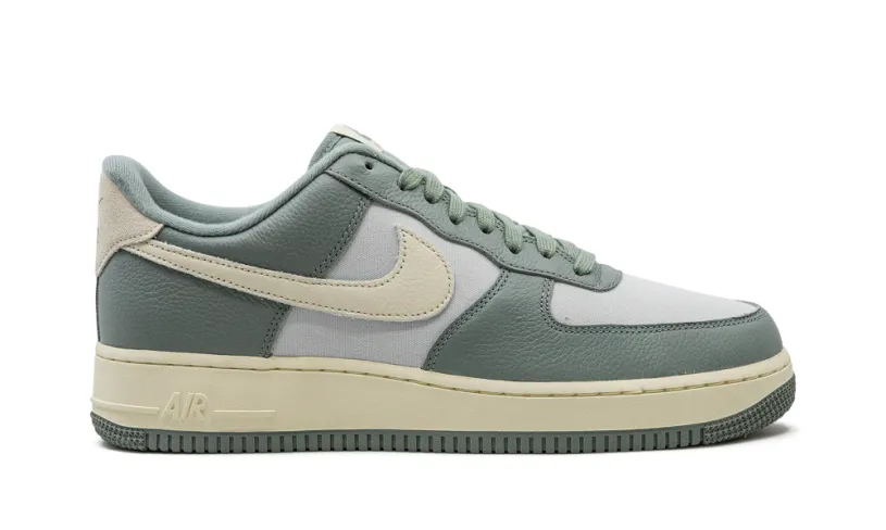Nike Lifestyle Air Force 1 Low LX 'Mica Green'